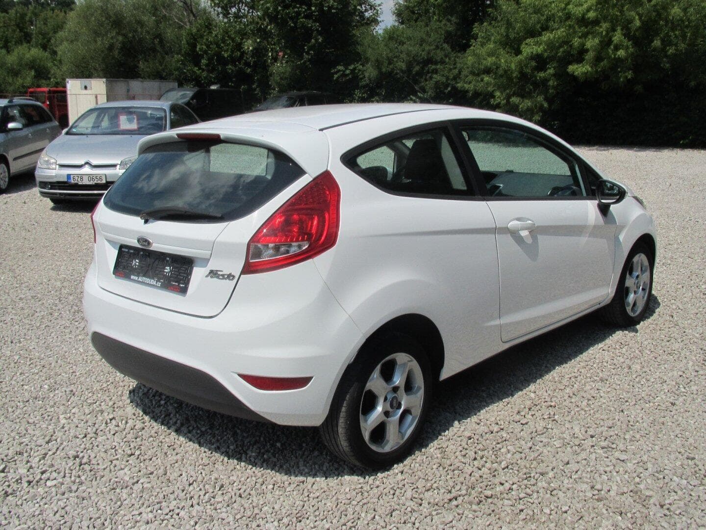 2011 Ford FIESTA - 6