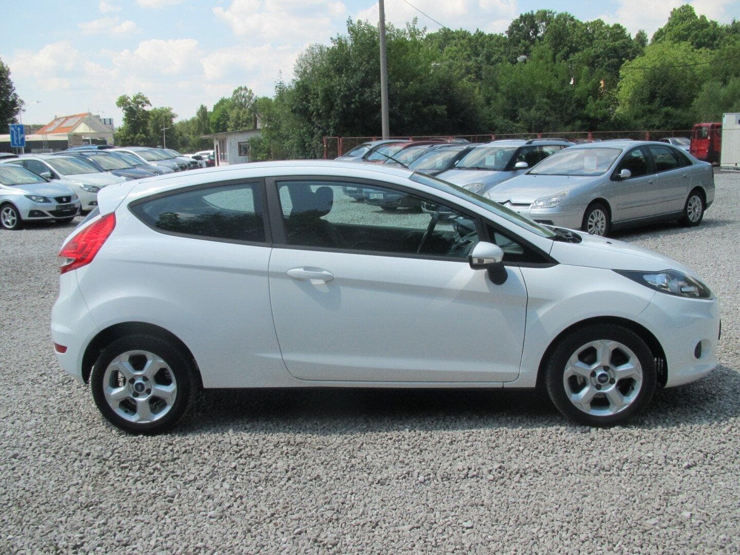 2011 Ford FIESTA - 7