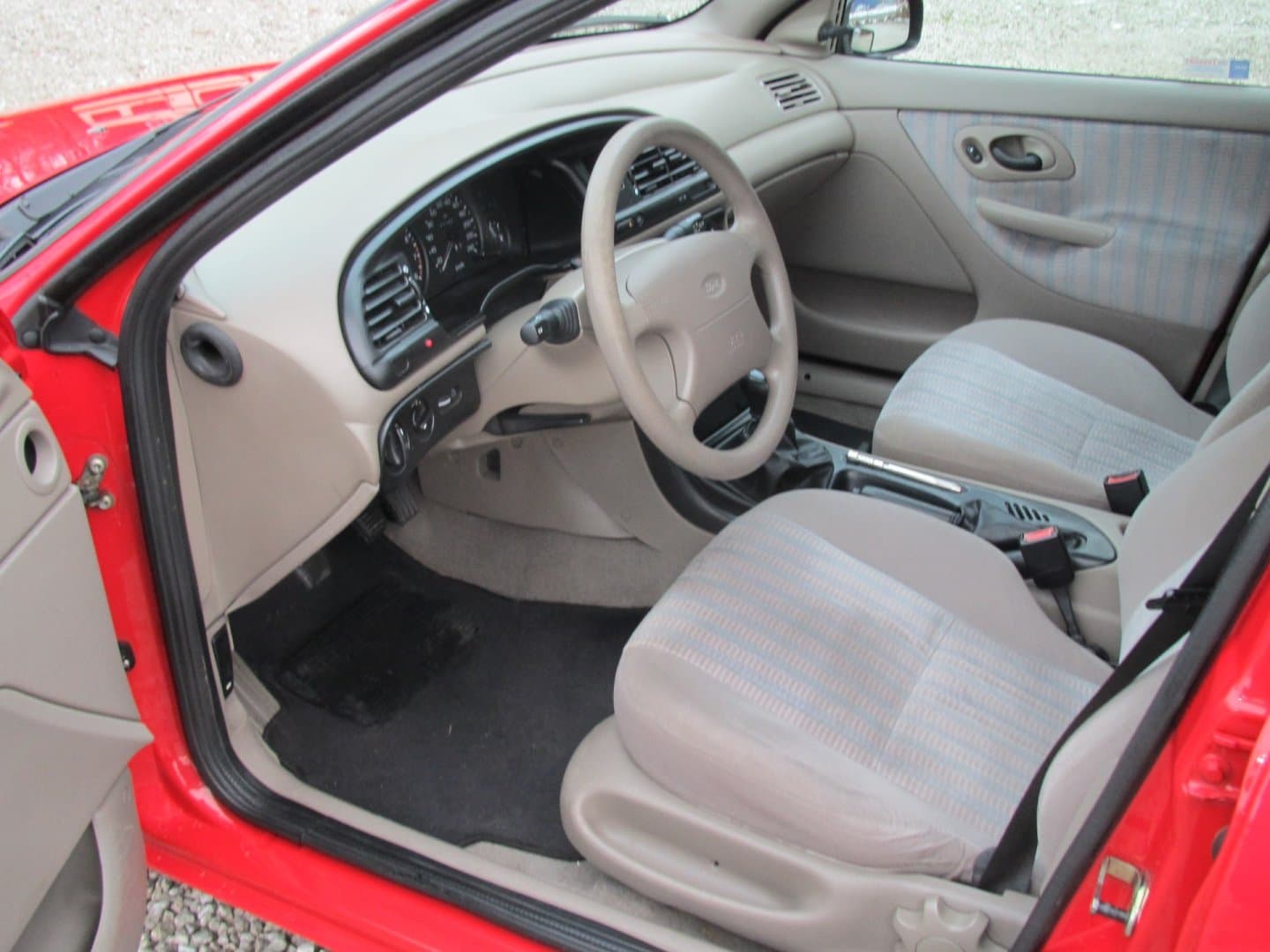 1996 Ford MONDEO - 9