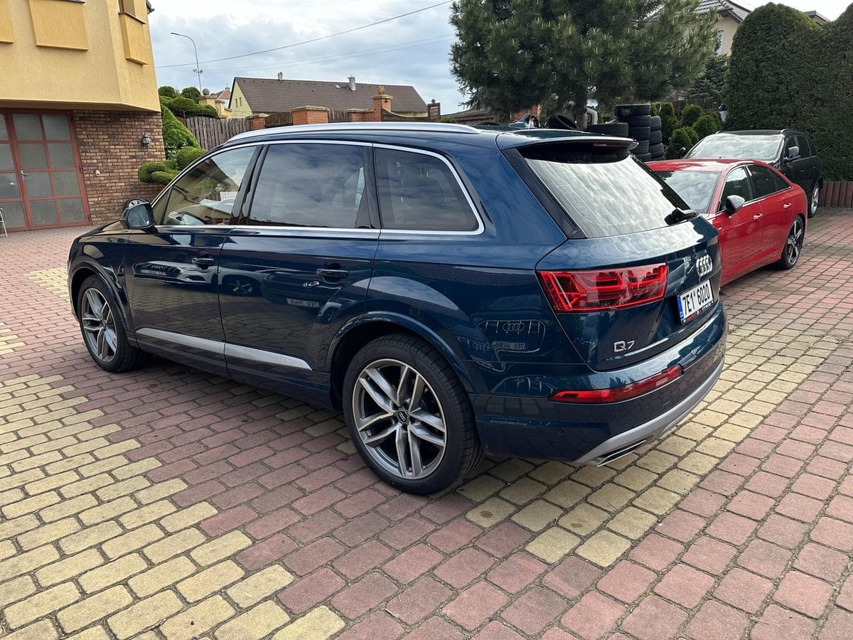 Audi Q7 - 2