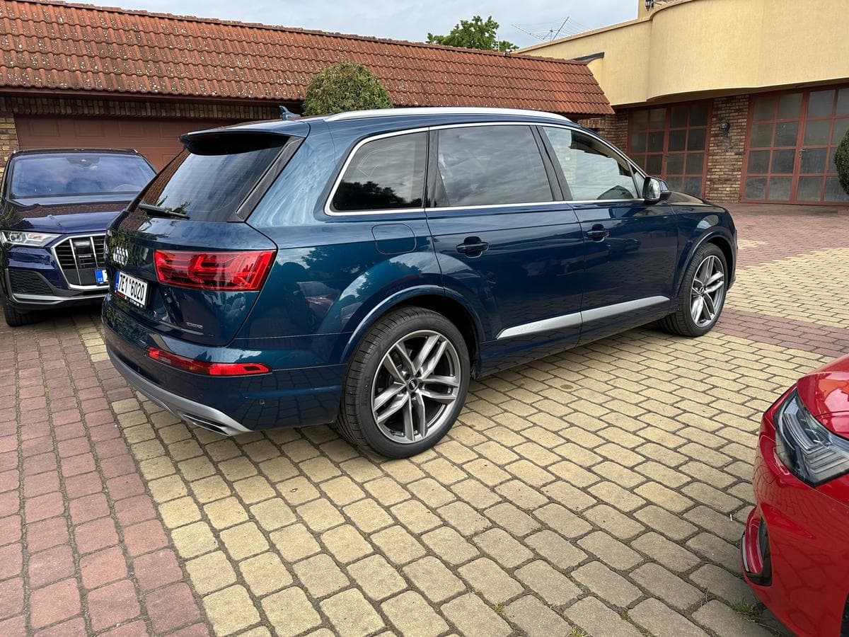 Audi Q7 - 5