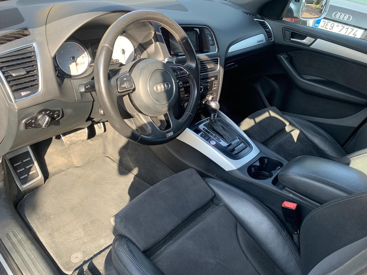 2014 Audi SQ5 - 12