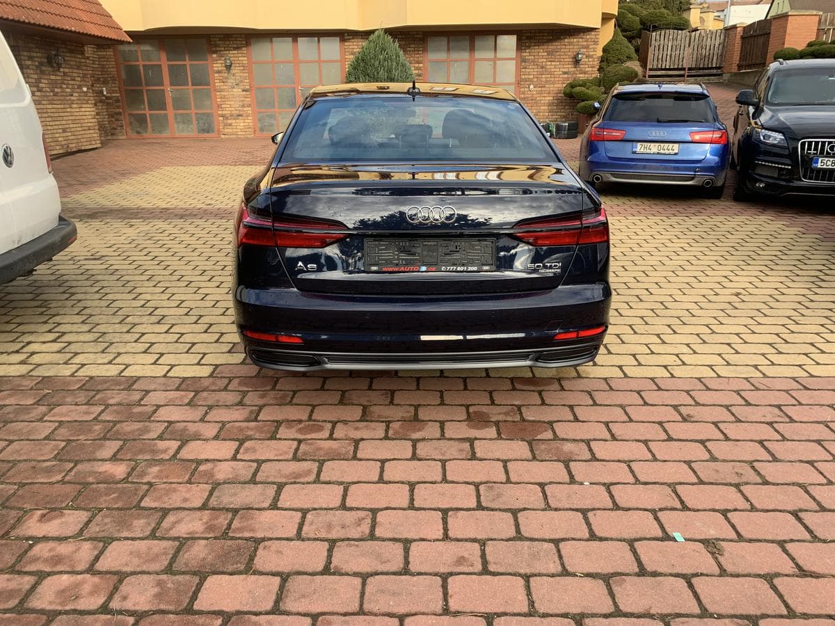 Audi A6 - 6
