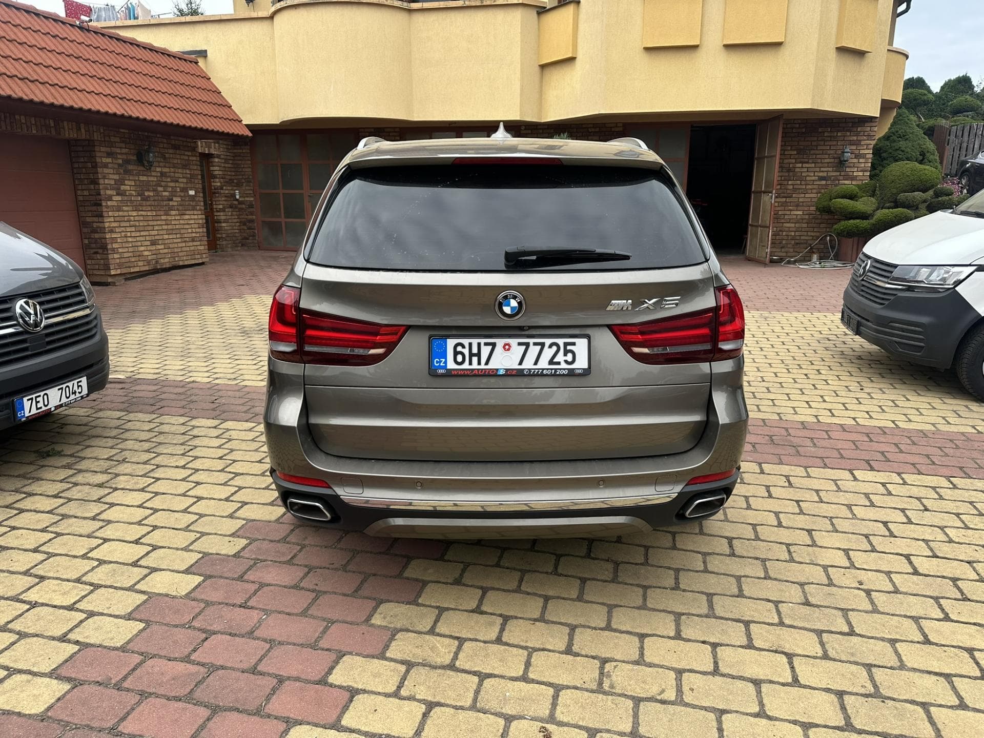 2017 BMW X5 - 6