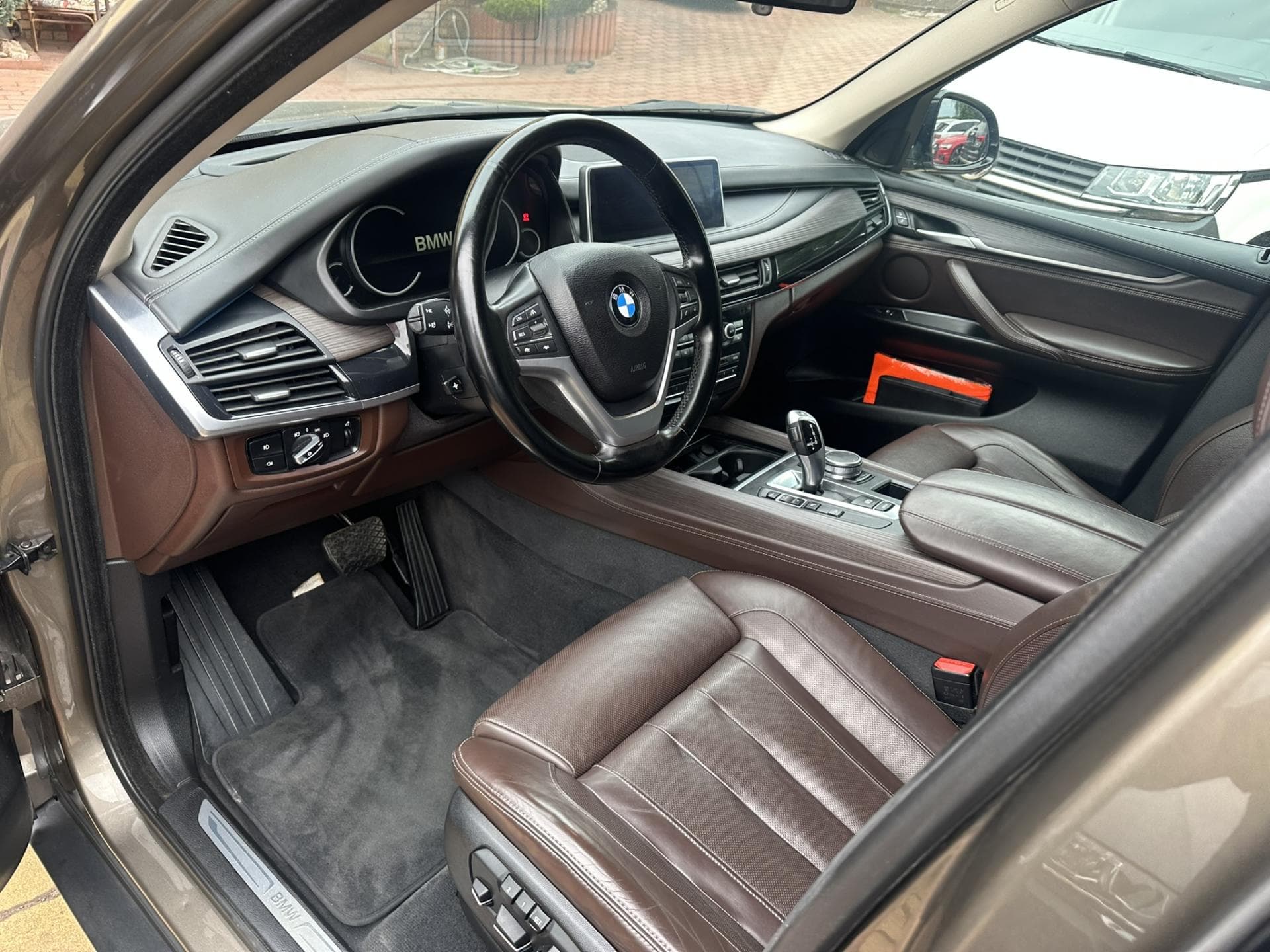 2017 BMW X5 - 9