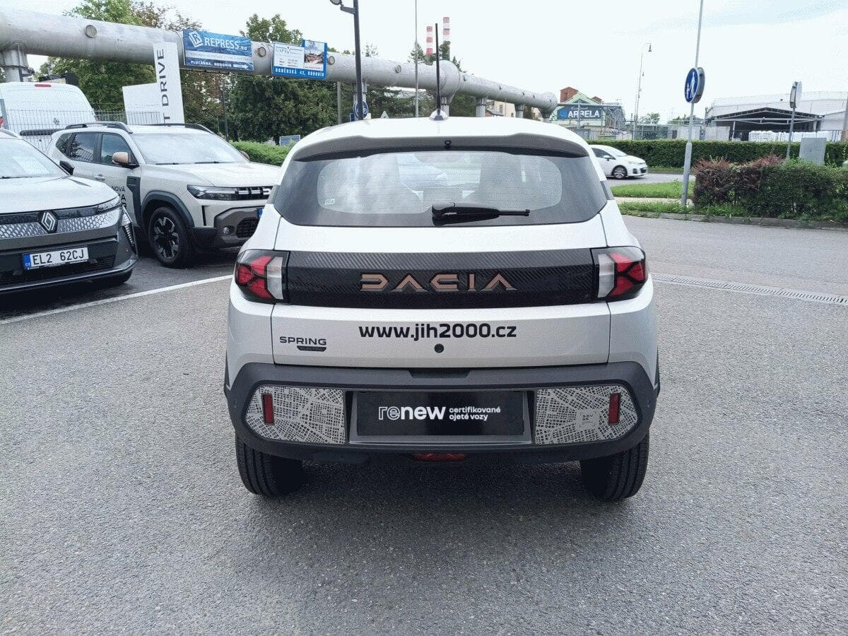 Dacia SPRING - 6