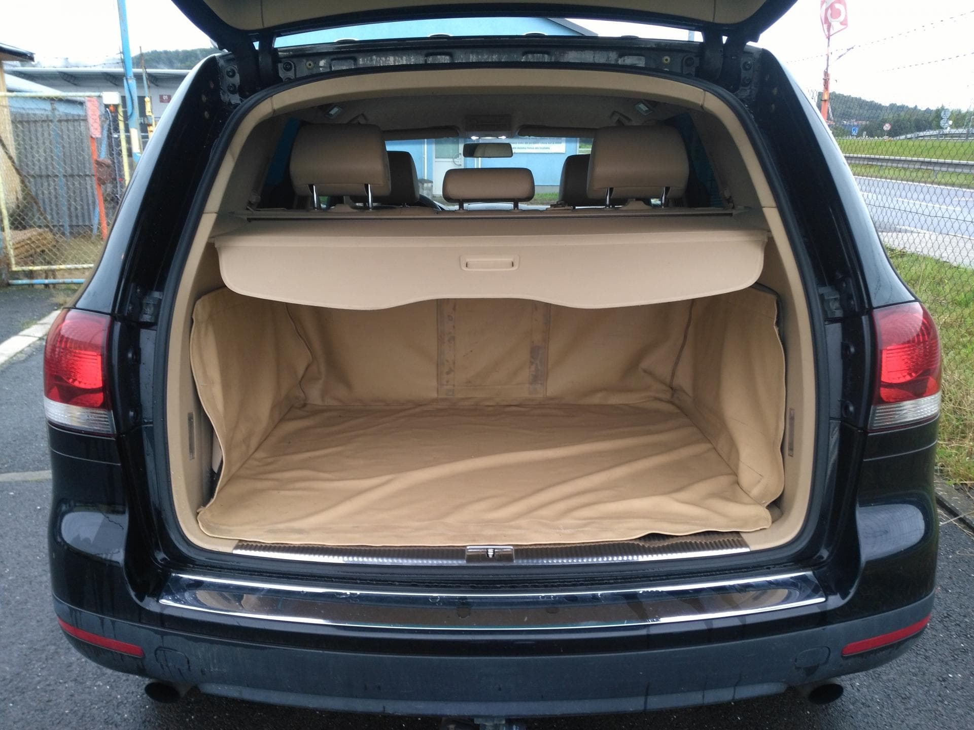 2009 Volkswagen TOUAREG - 5
