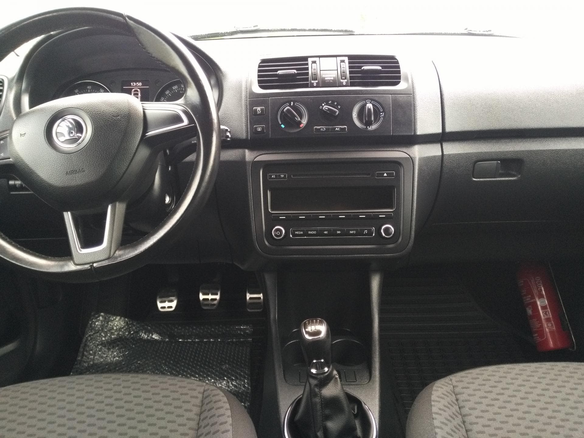 2014 Škoda FABIA - 10
