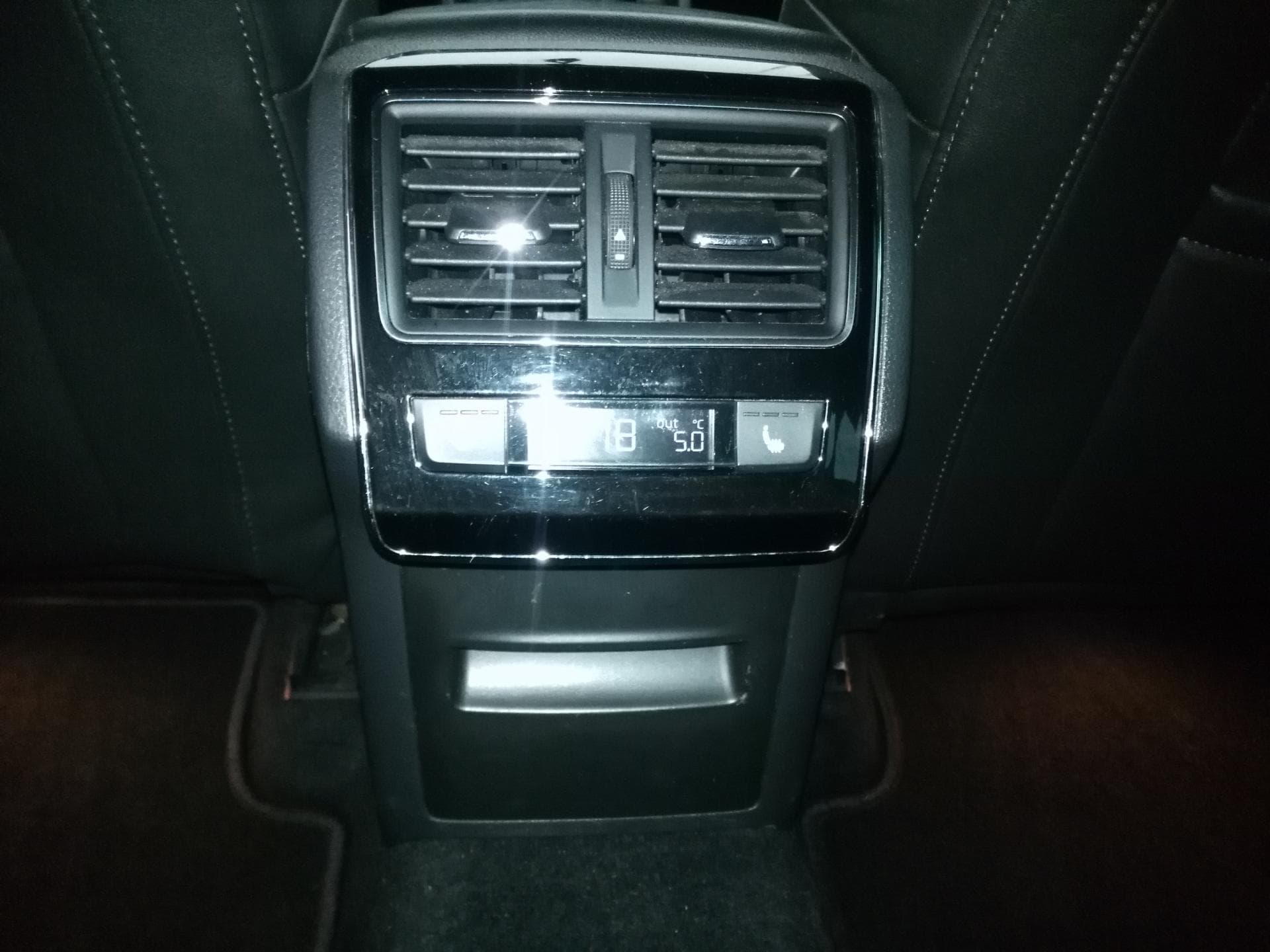 2017 Škoda SUPERB - 11