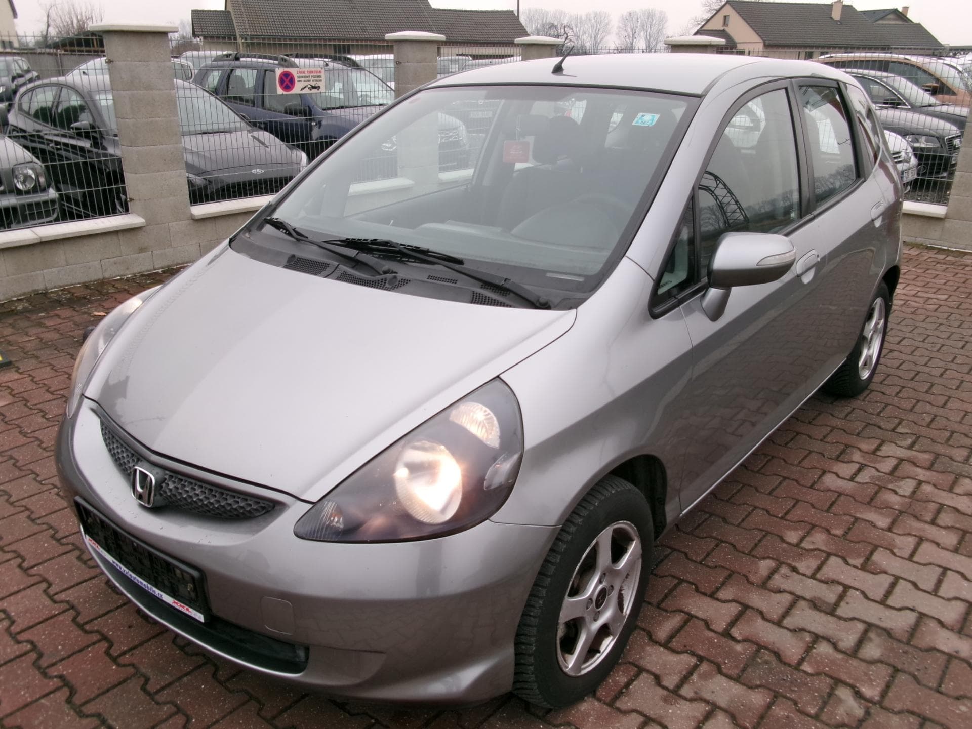 Honda Jazz 1,3i AC ALU TAŽNÉ