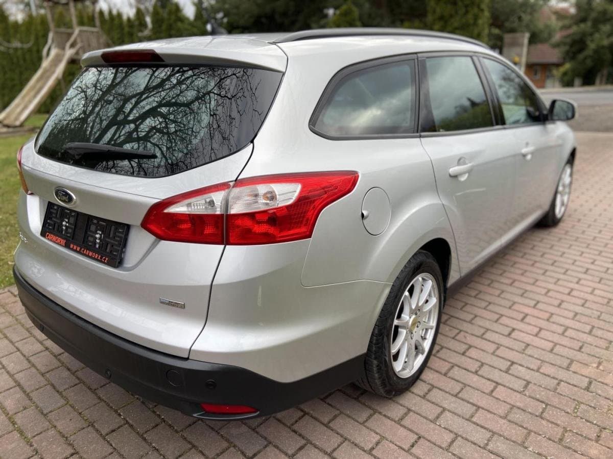 Ford Focus - 7