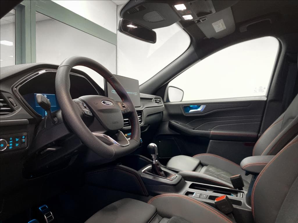 Ford KUGA - 5