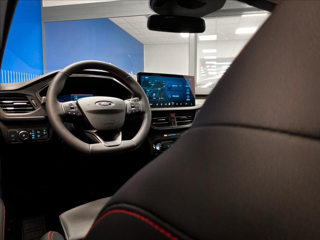 Ford KUGA - 8