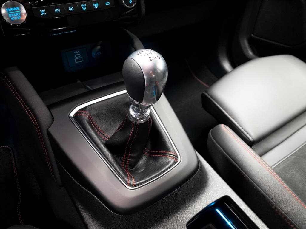 Ford KUGA - 9