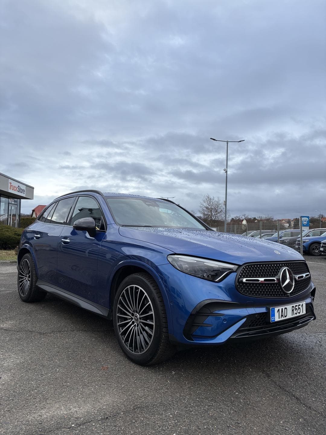Mercedes-Benz GLC - 2