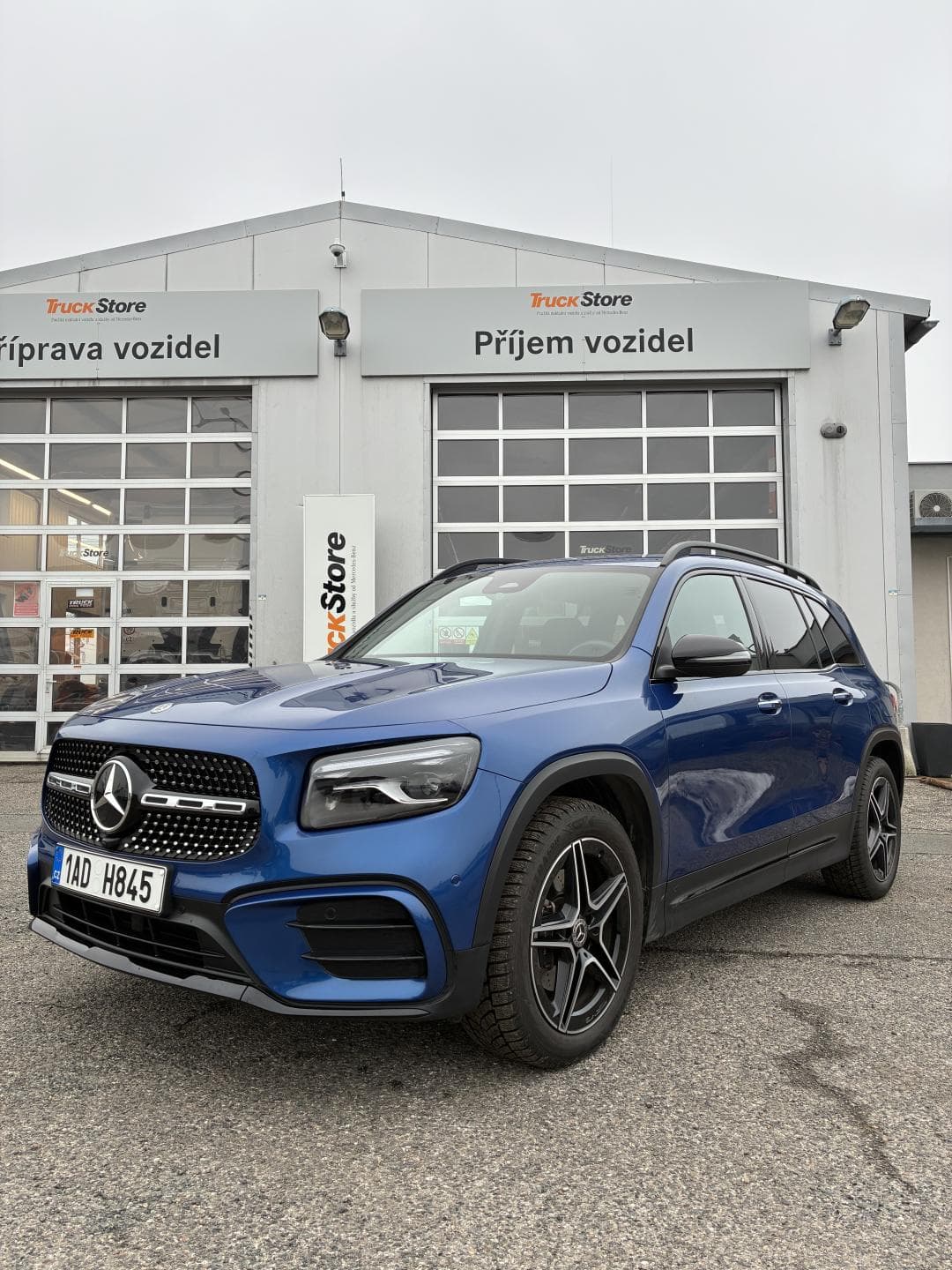 Mercedes-Benz GLB - 3