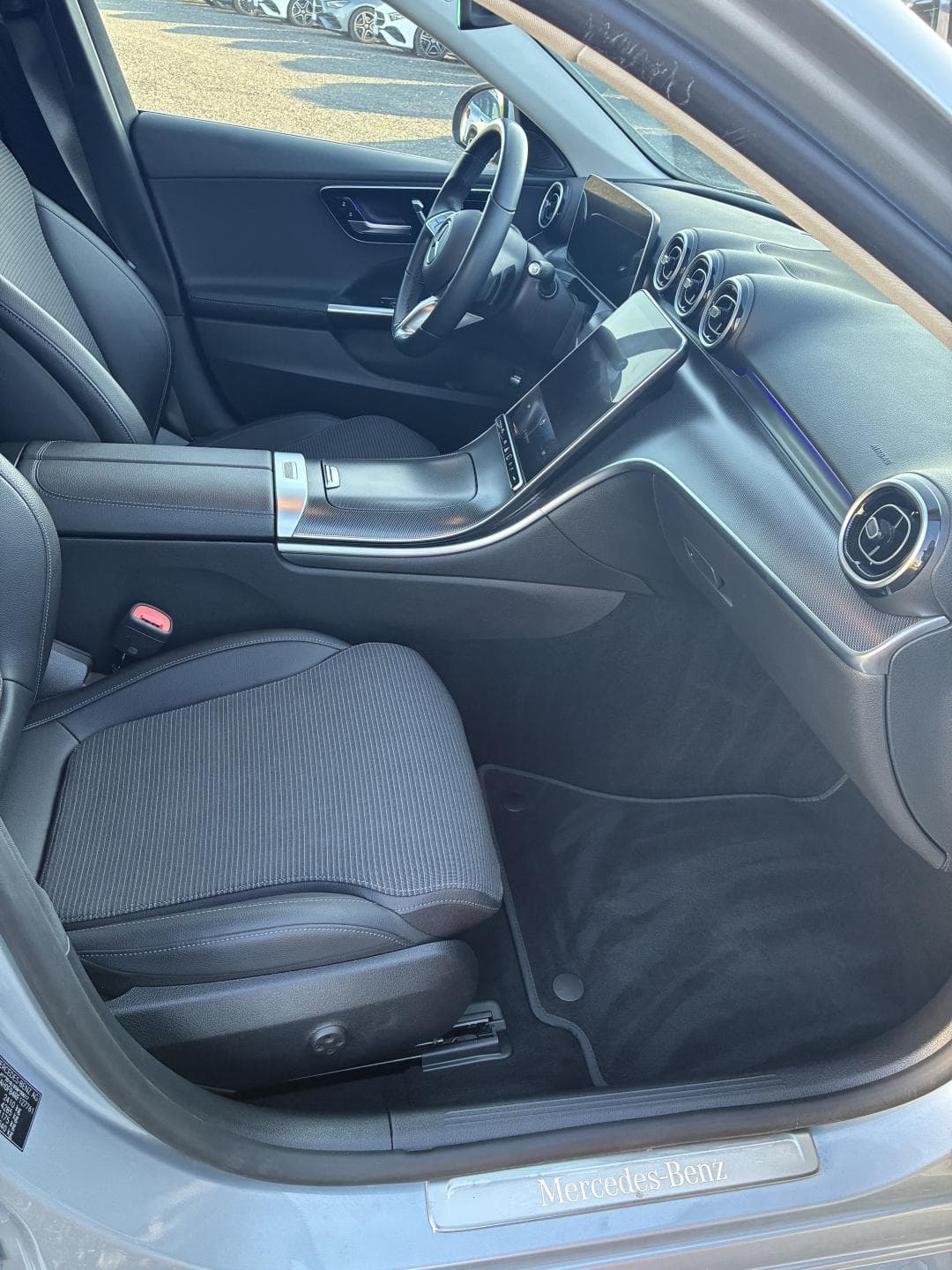 Mercedes-Benz C-Class - 7