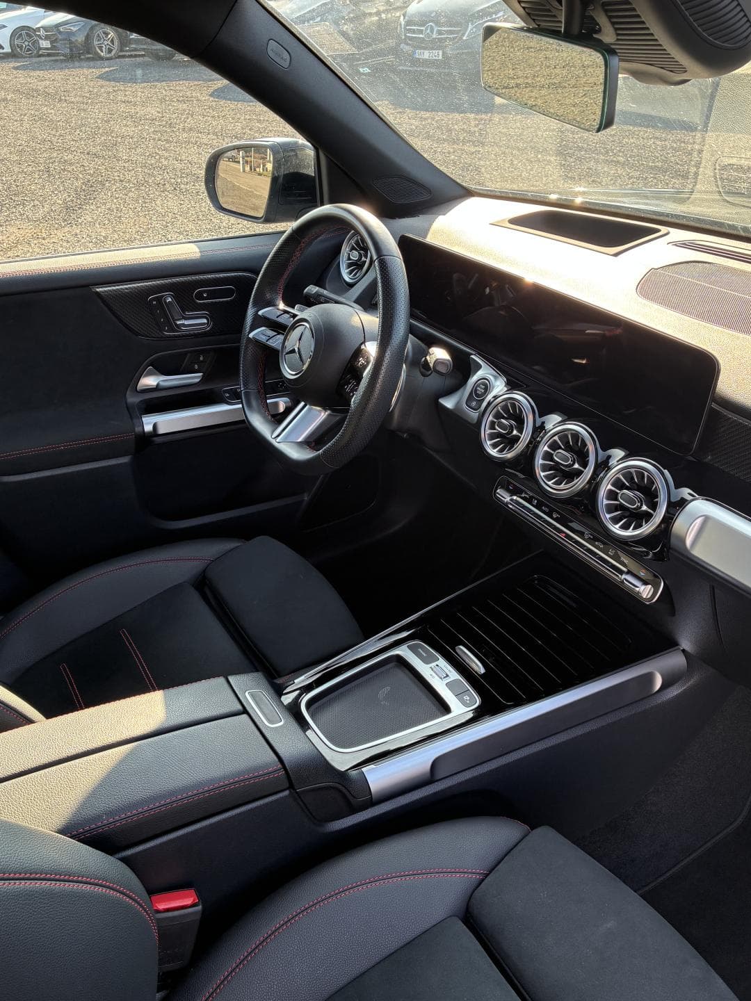 Mercedes-Benz GLB - 6