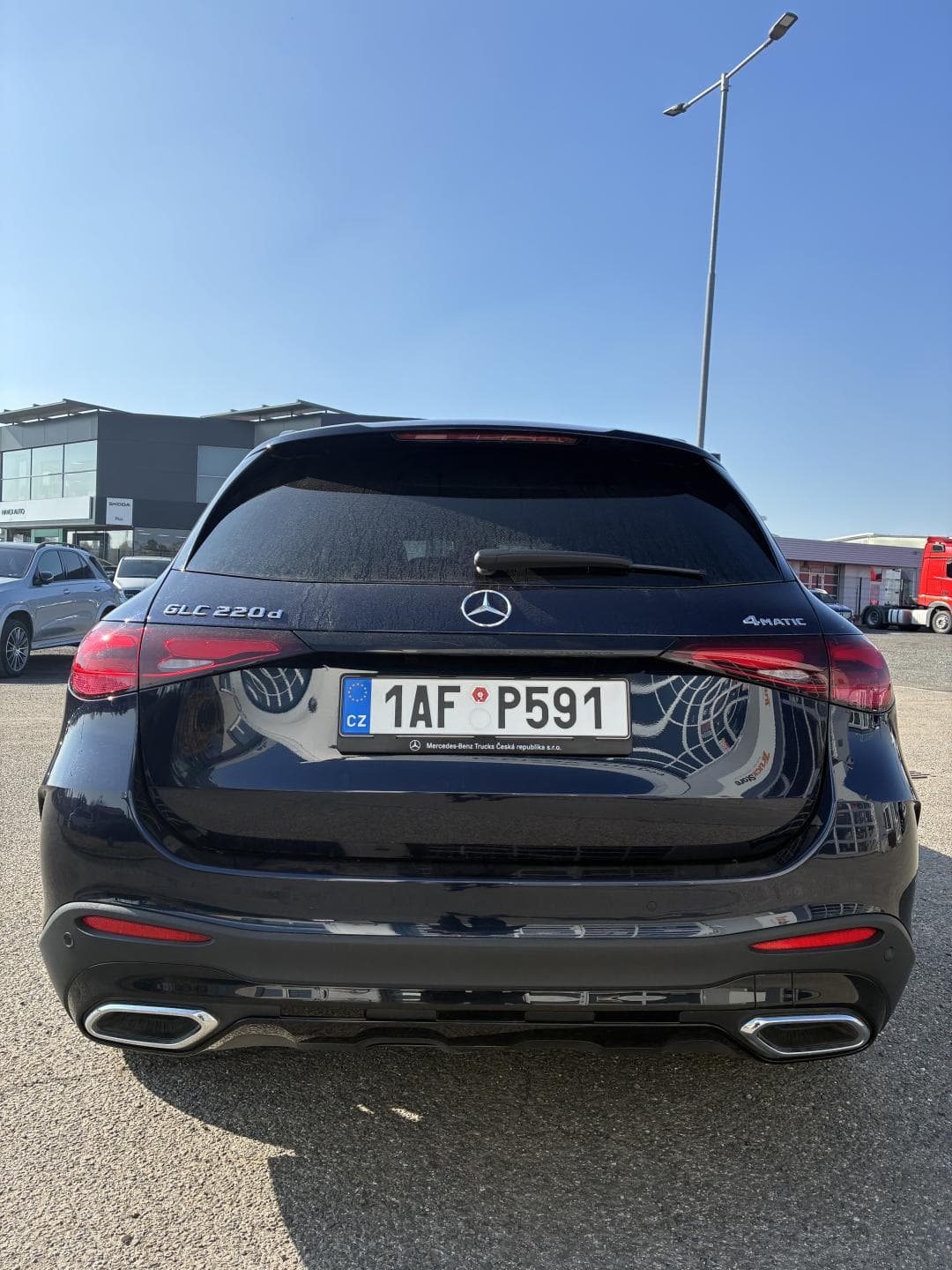 Mercedes-Benz GLC - 4