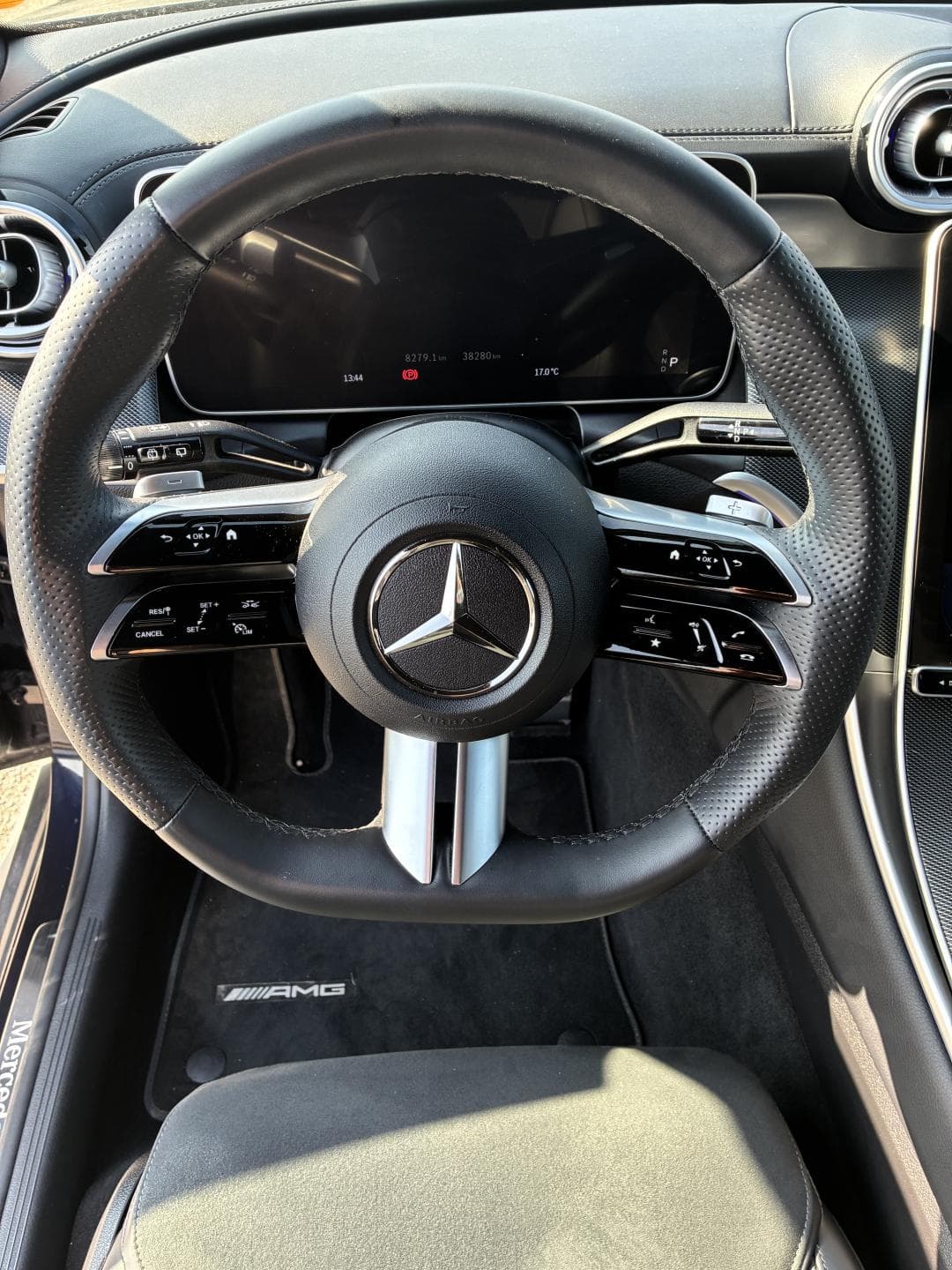 Mercedes-Benz GLC - 9