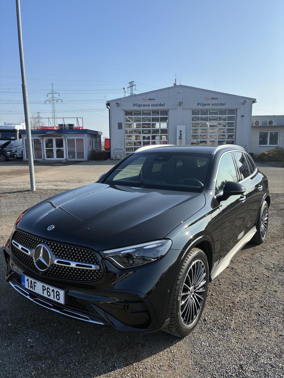 Mercedes-Benz GLC - 3