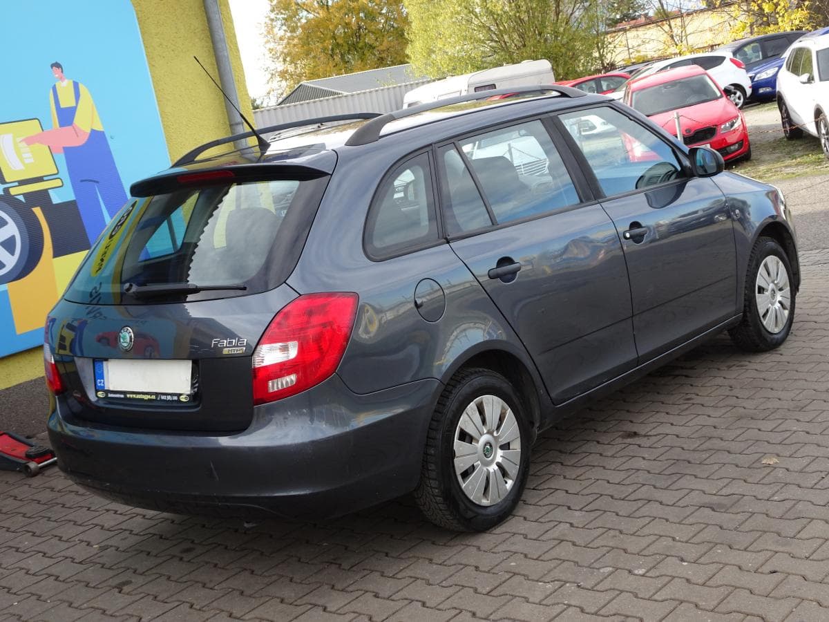Škoda Fabia - 5