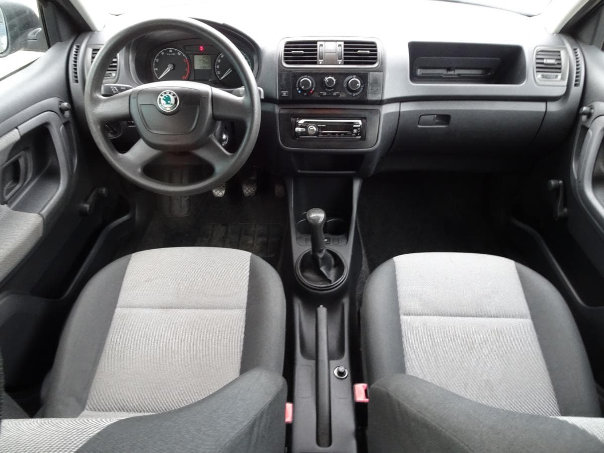 Škoda Fabia - 8