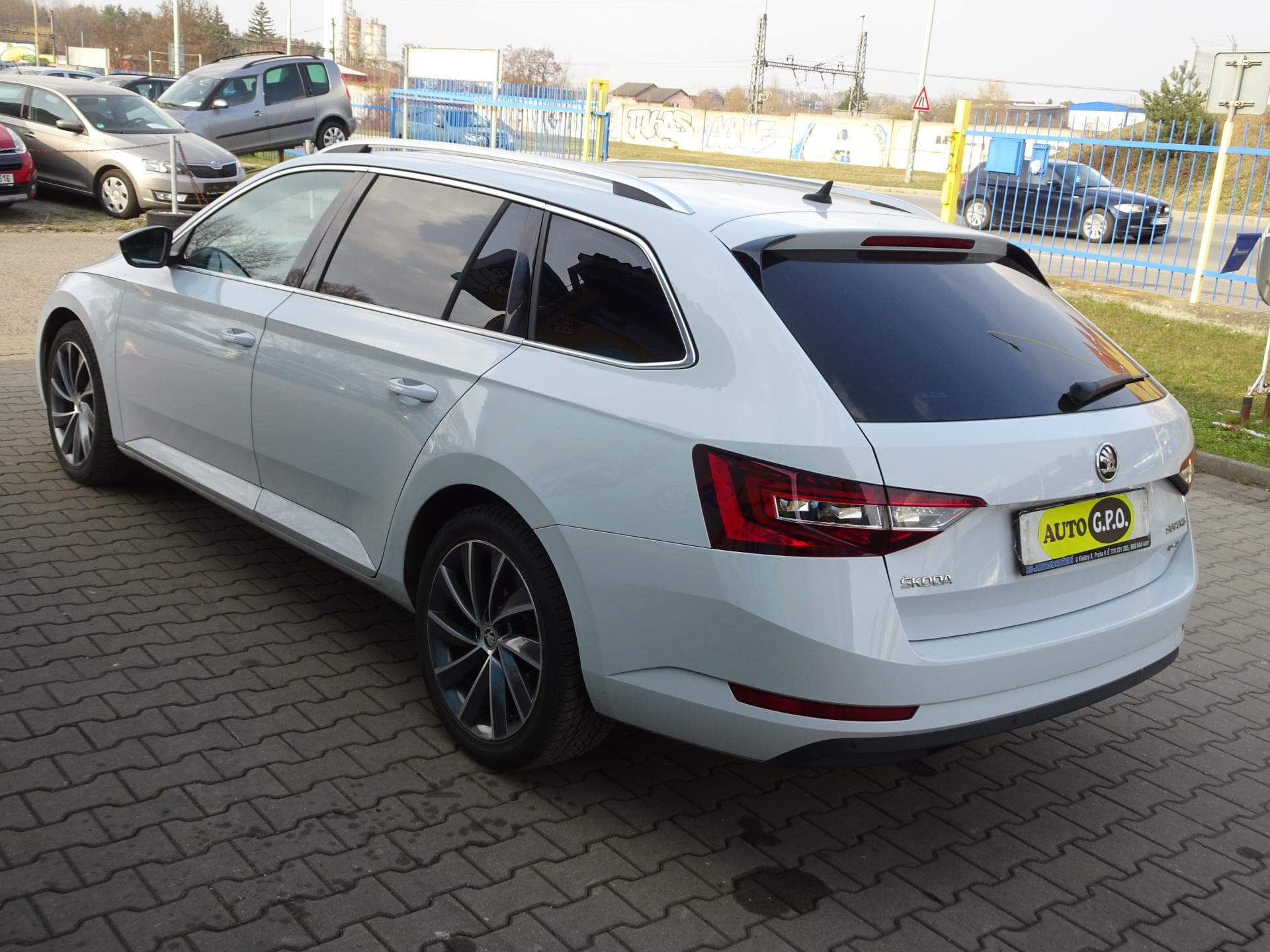 Škoda Superb - 6