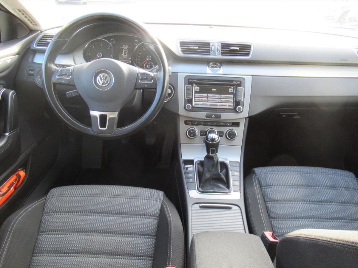2012 Volkswagen Cc - 9