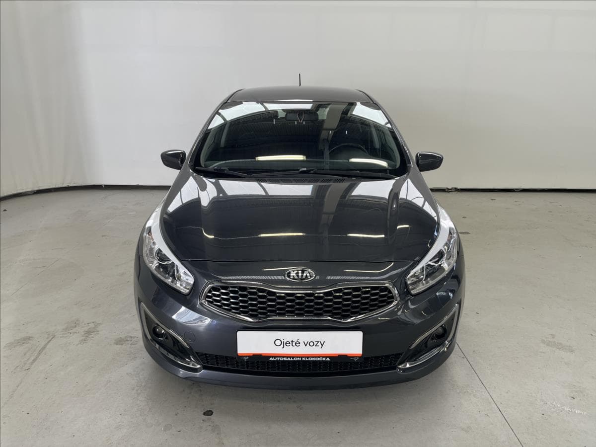 2017 Kia Cee'd - 10