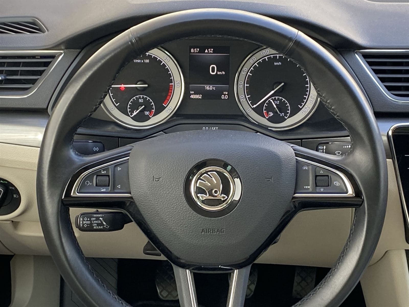 Škoda SUPERB - 6
