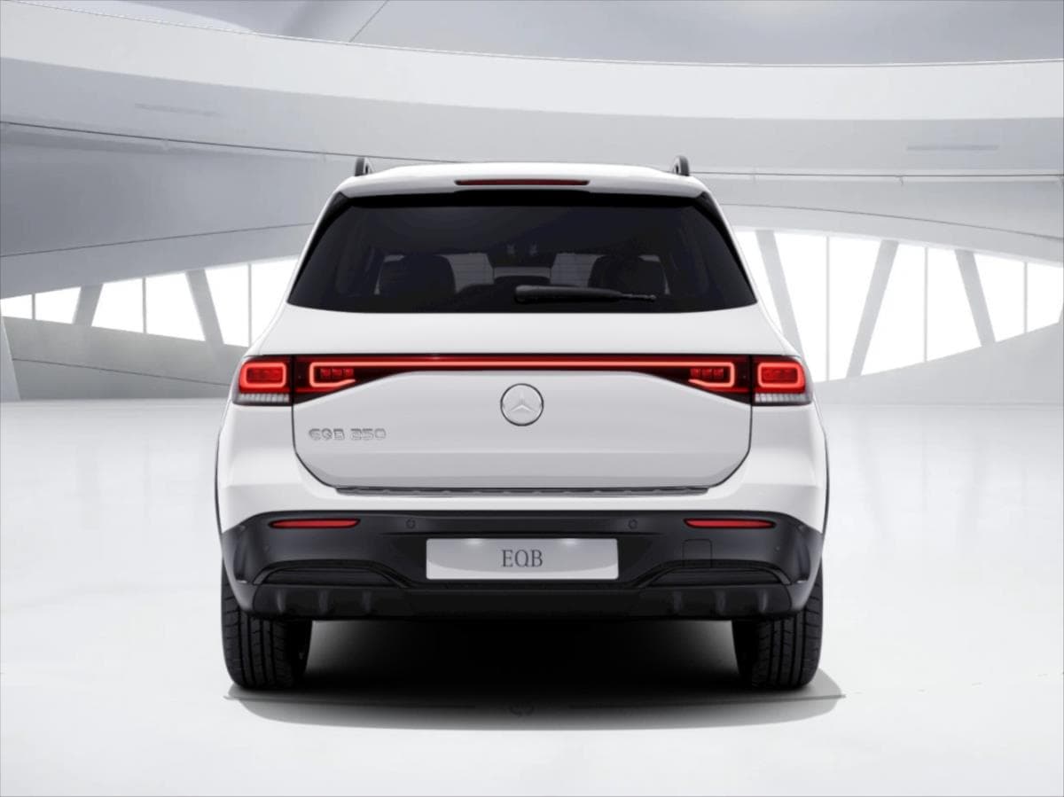 2025 Mercedes-Benz EQB - 5