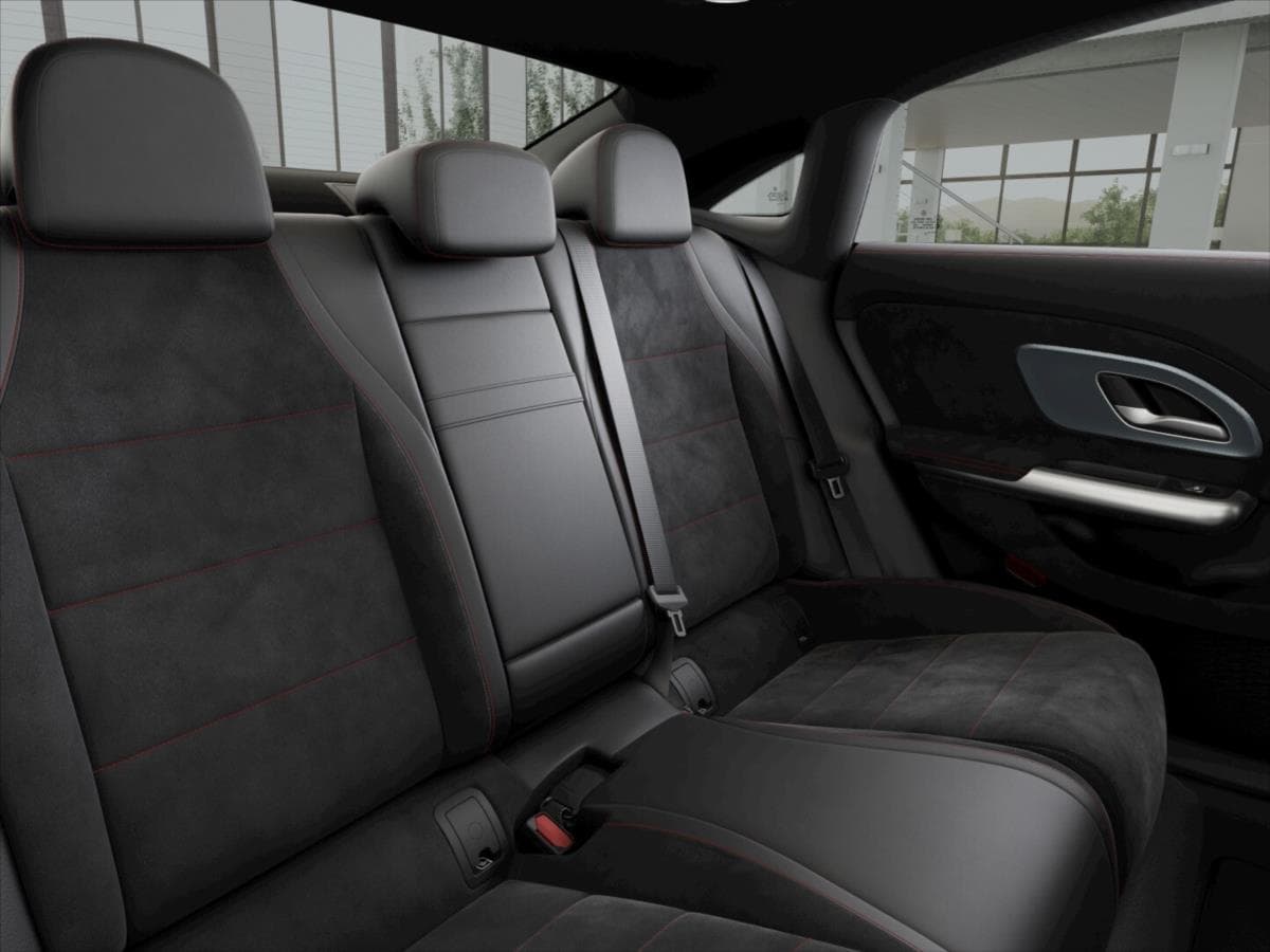 Mercedes-Benz CLA - 8