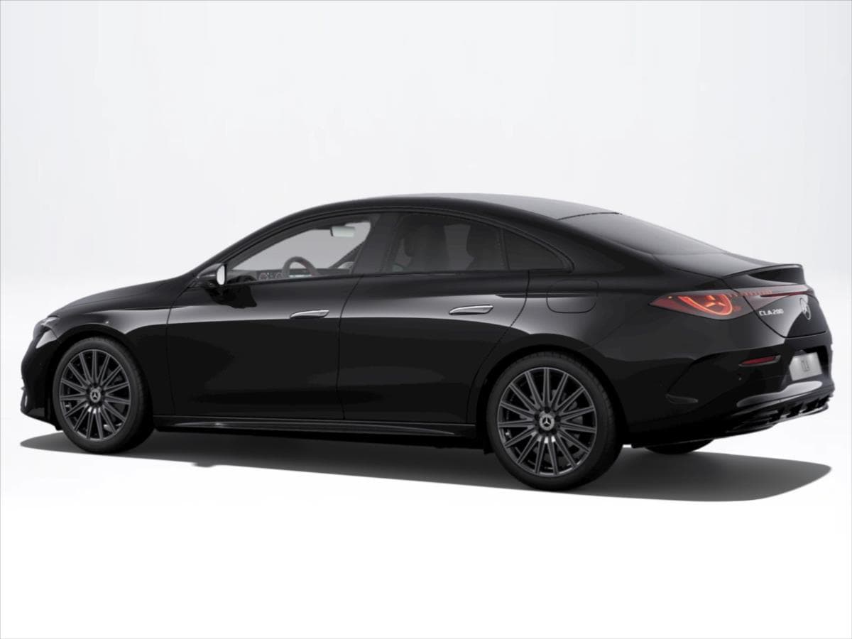 Mercedes-Benz CLA - 4
