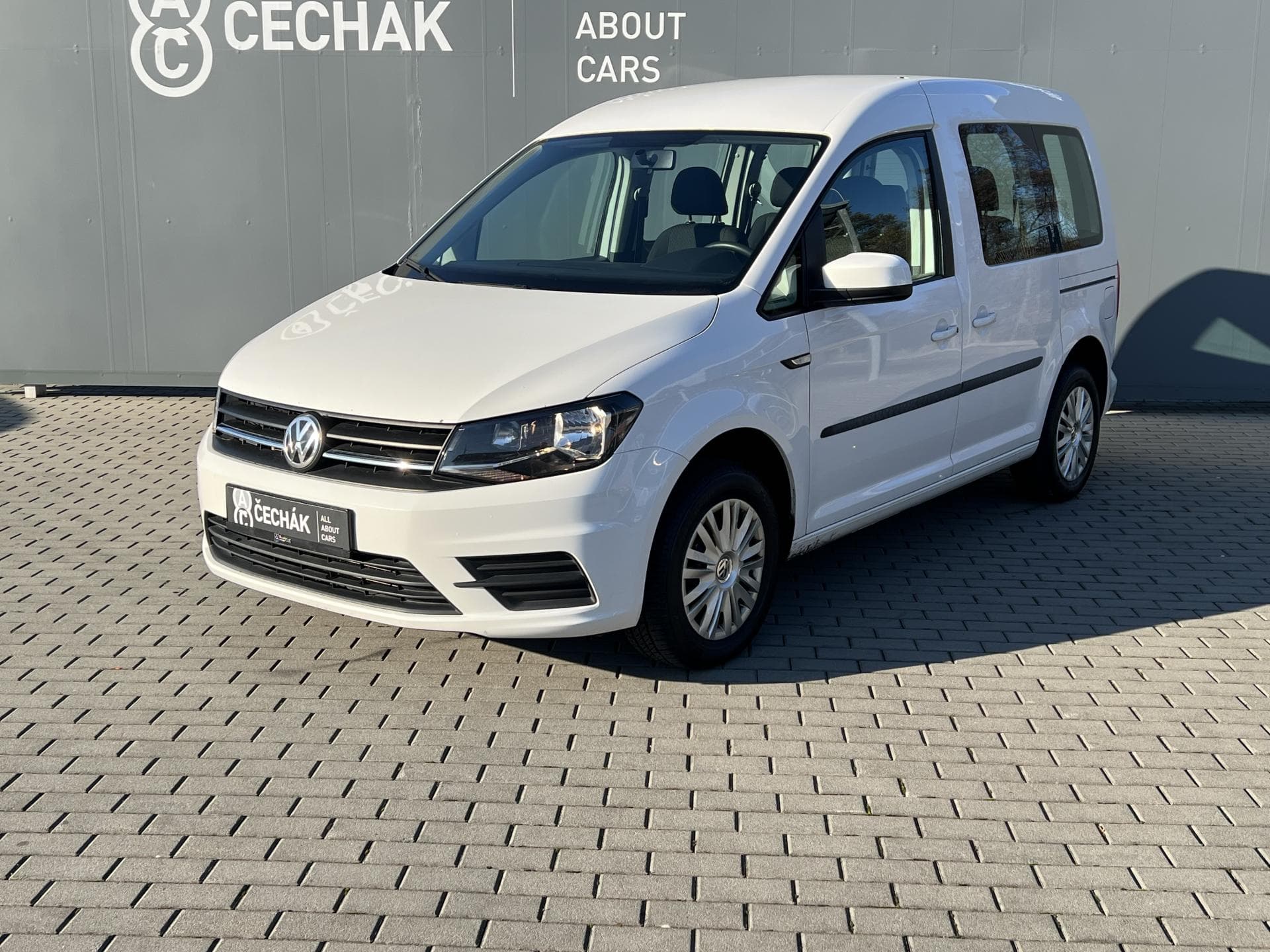 Volkswagen Caddy 2.0TDi*75KW*PTS*