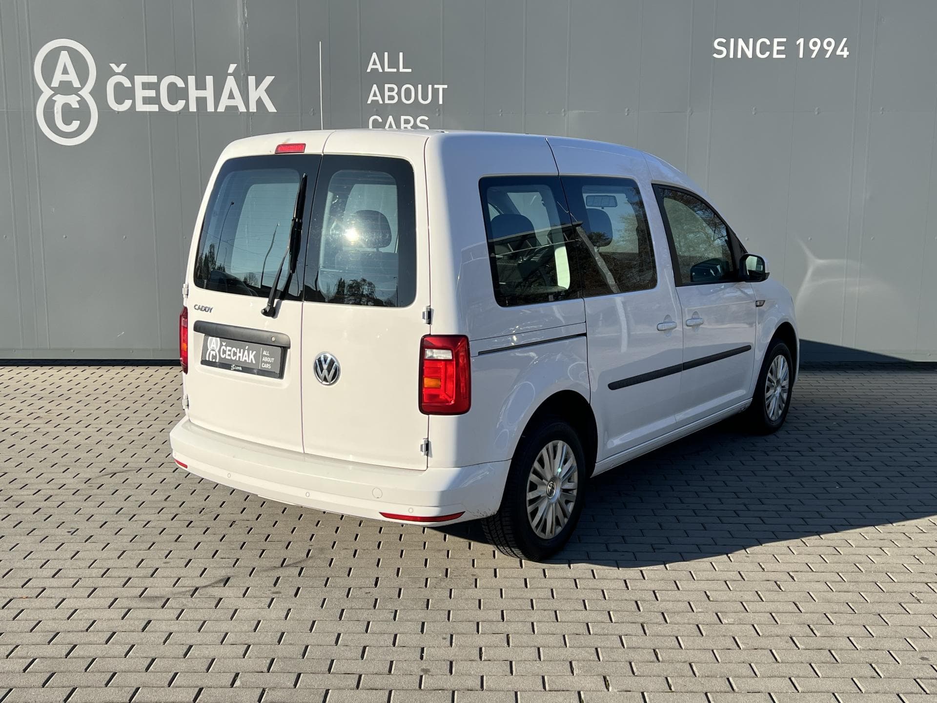 Volkswagen Caddy - 5