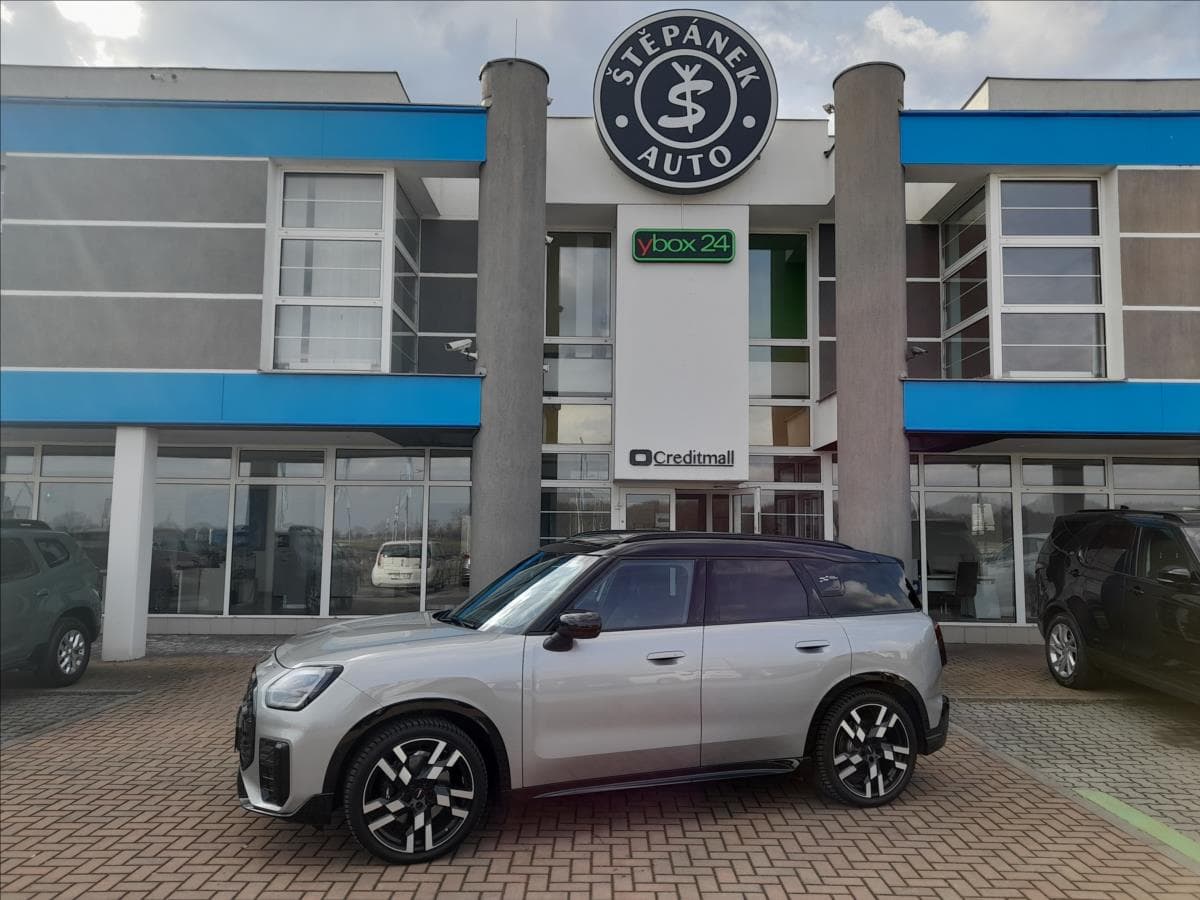 2024 Mini COUNTRYMAN