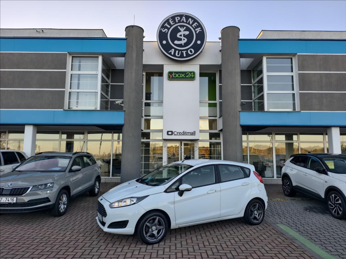 2013 Ford FIESTA