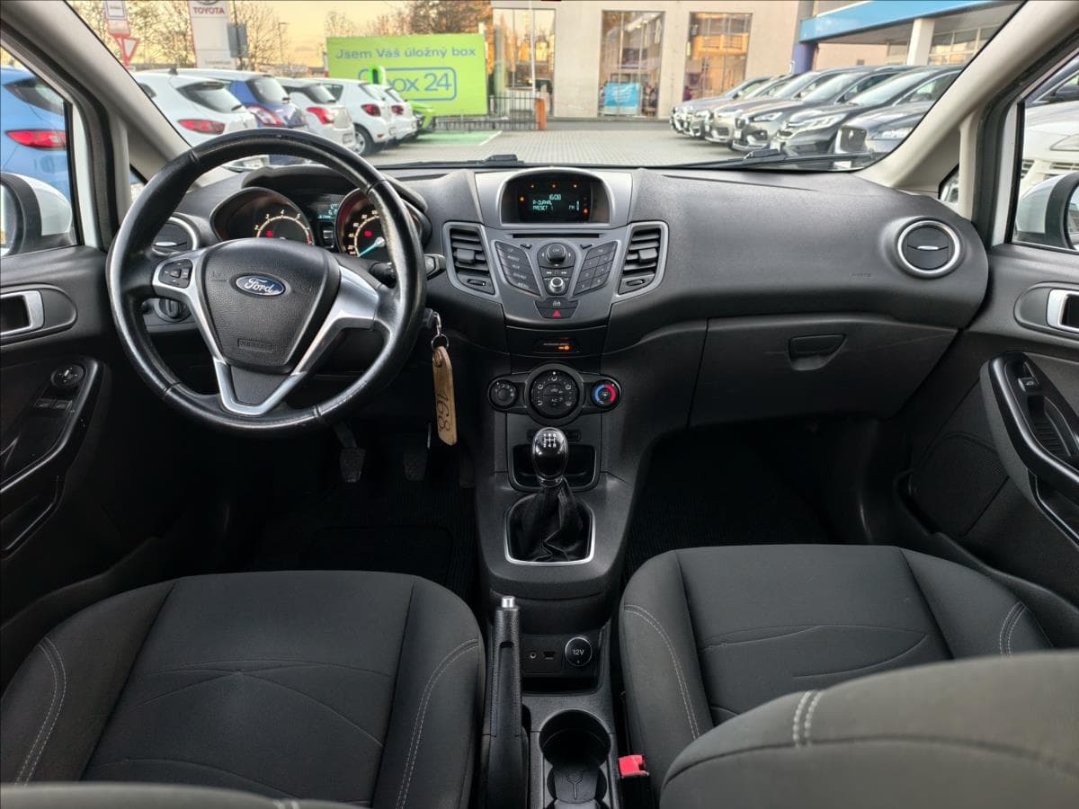 2013 Ford FIESTA - 9