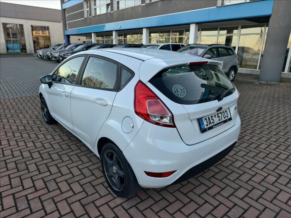 2013 Ford FIESTA - 8