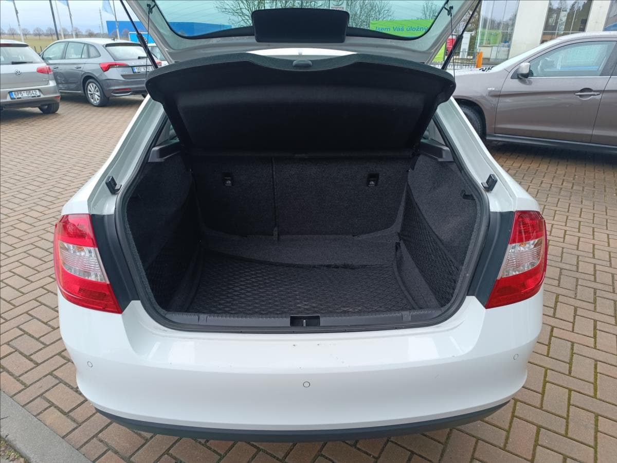 2013 Škoda Rapid - 36
