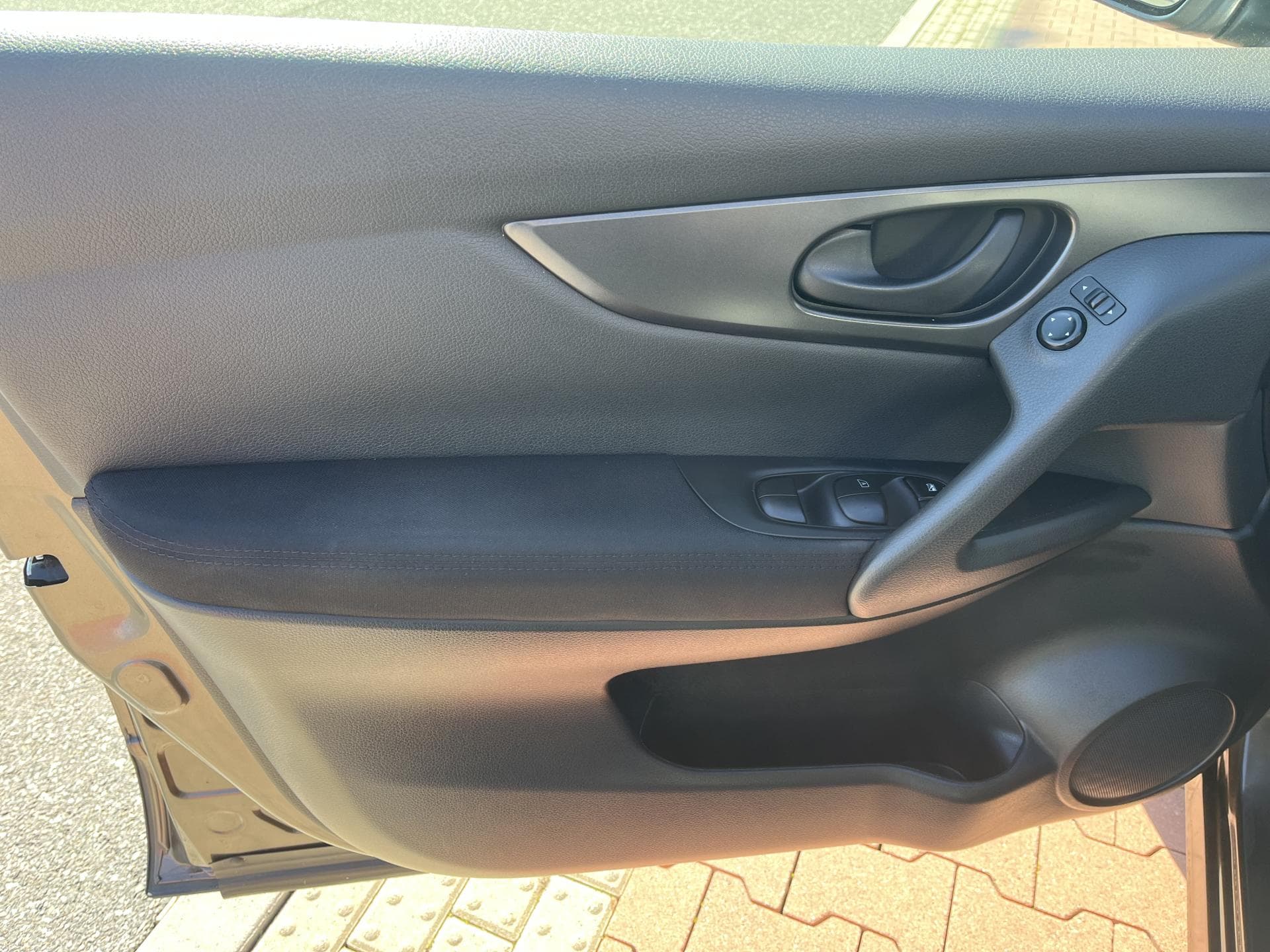 2017 Nissan QASHQAI - 10