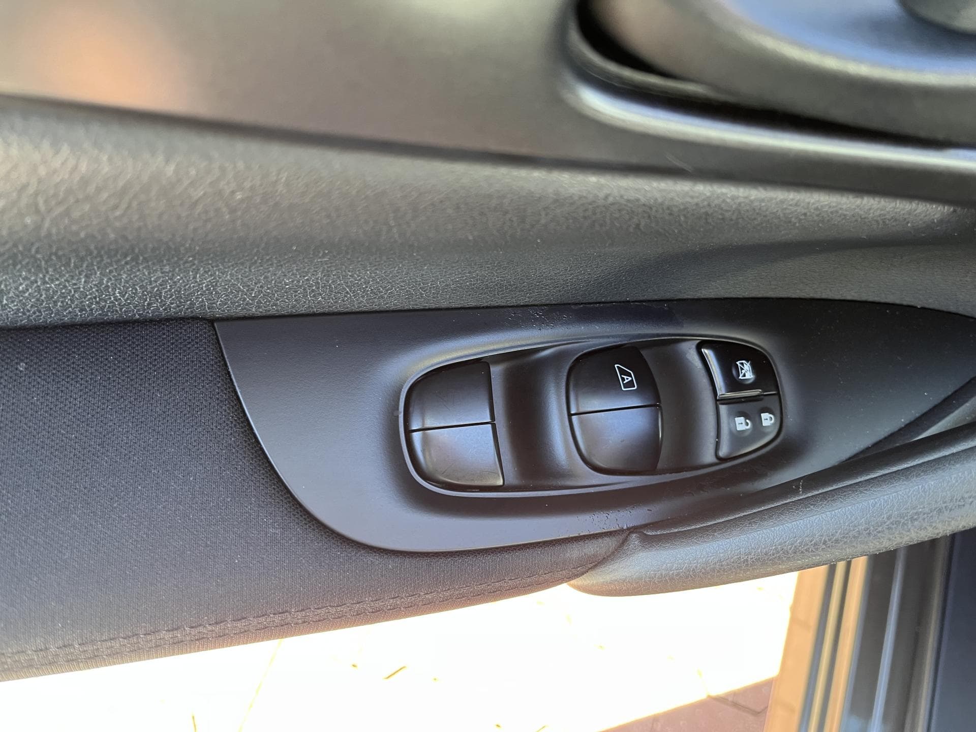 2017 Nissan QASHQAI - 11