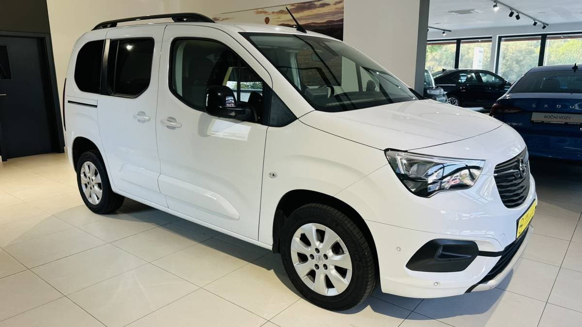 2023 Opel COMBO - 3