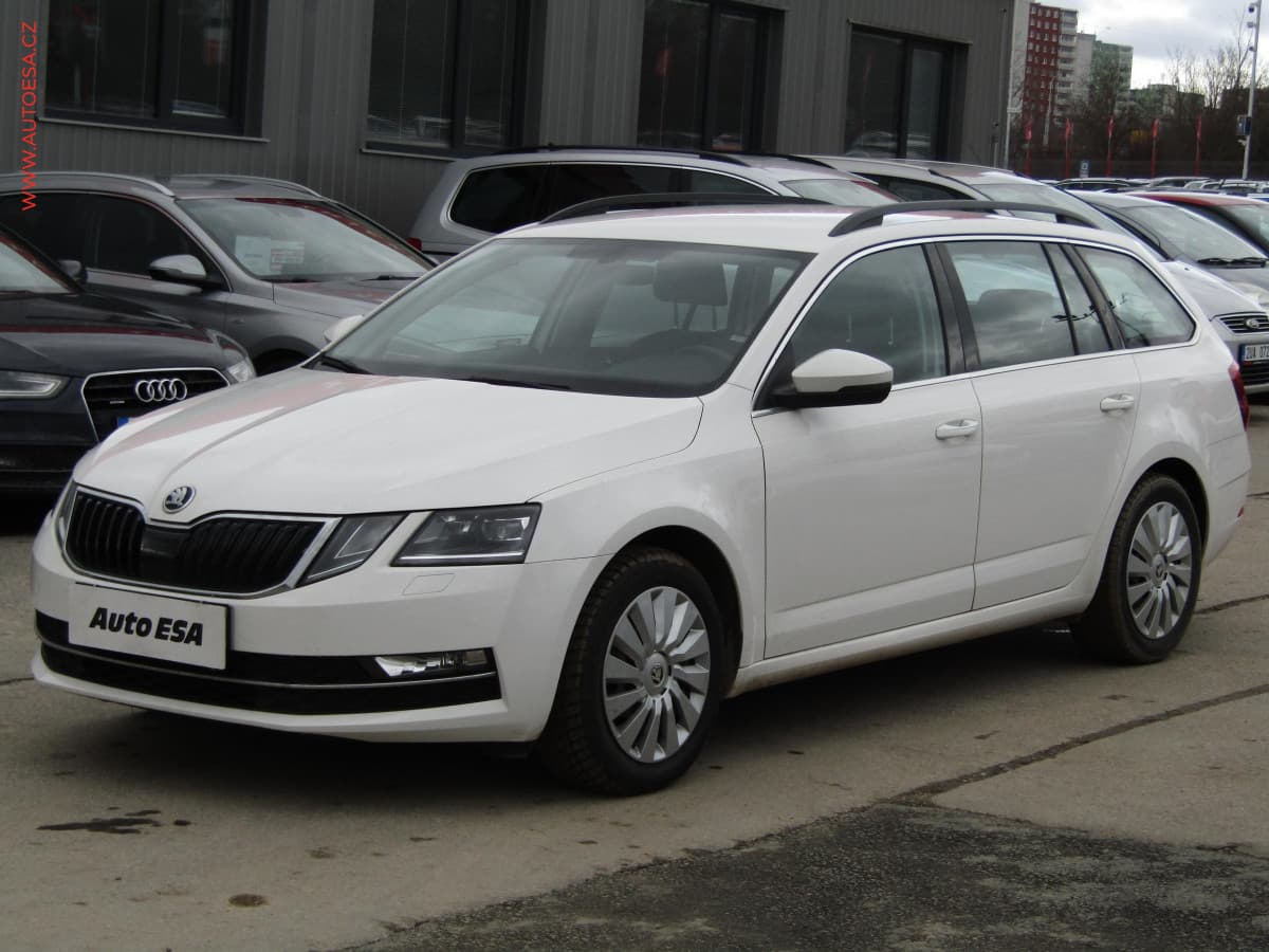 Škoda Octavia - 5