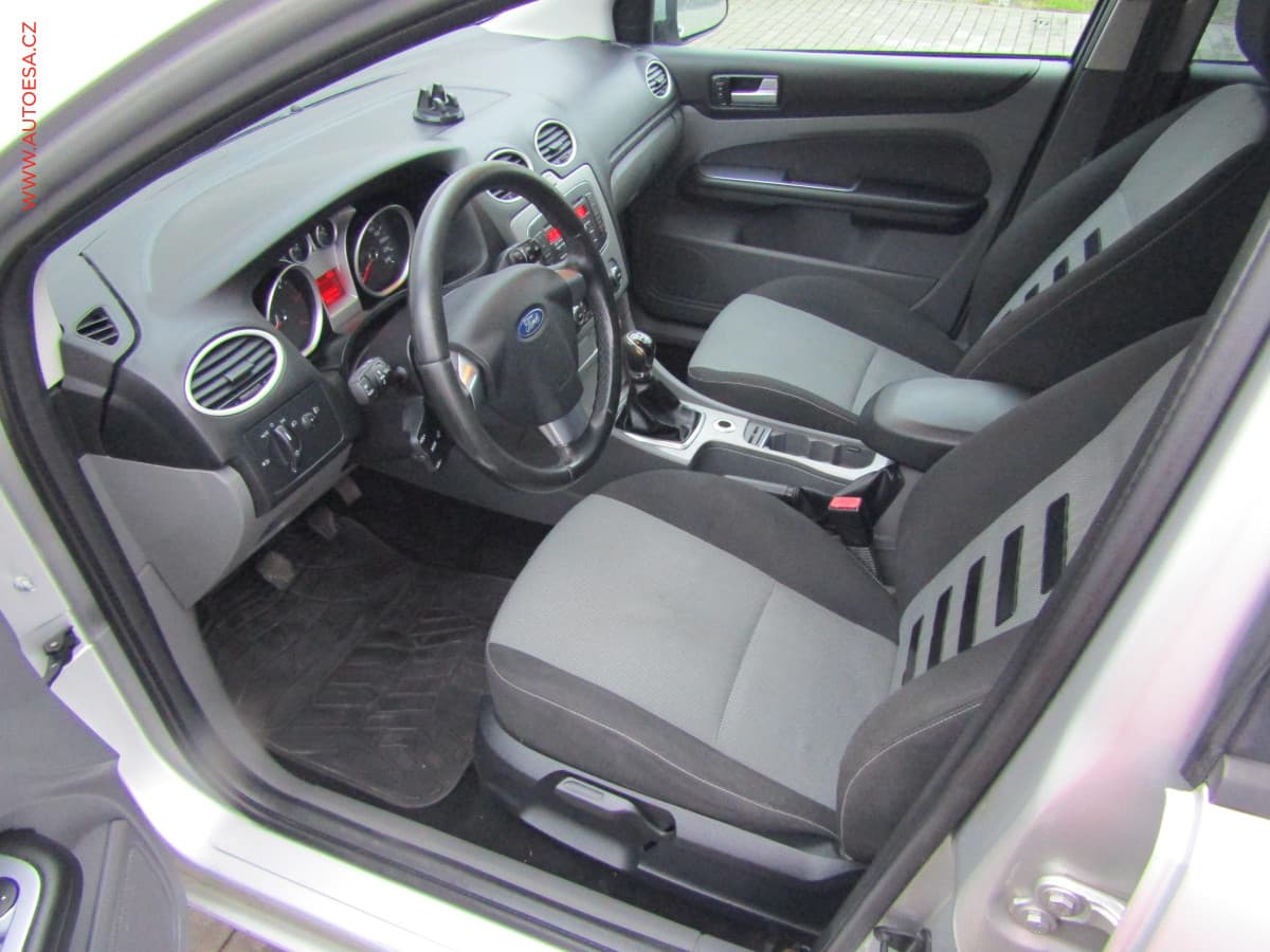 Ford FOCUS - 9