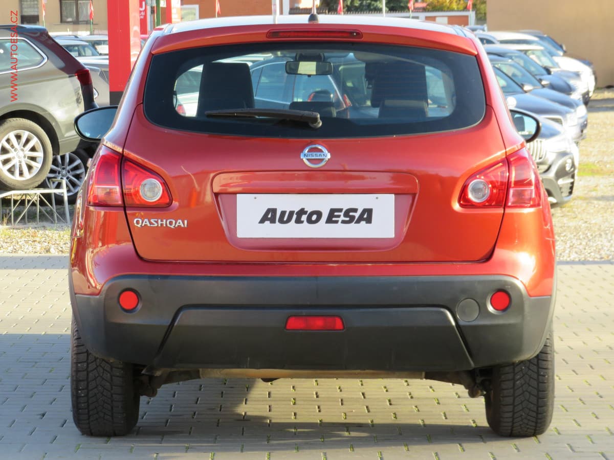 Nissan QASHQAI - 5