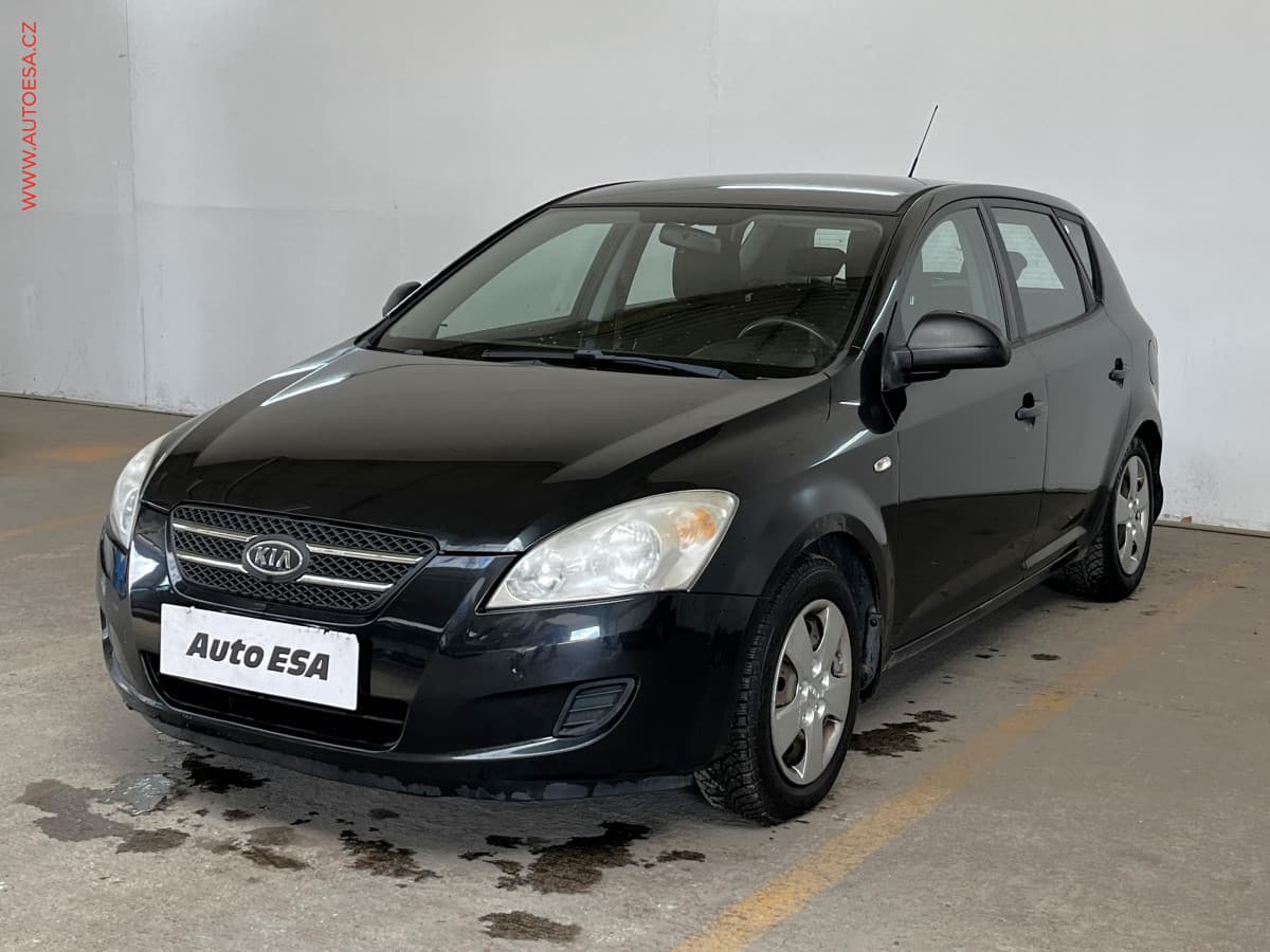 Kia CEE'D - 3
