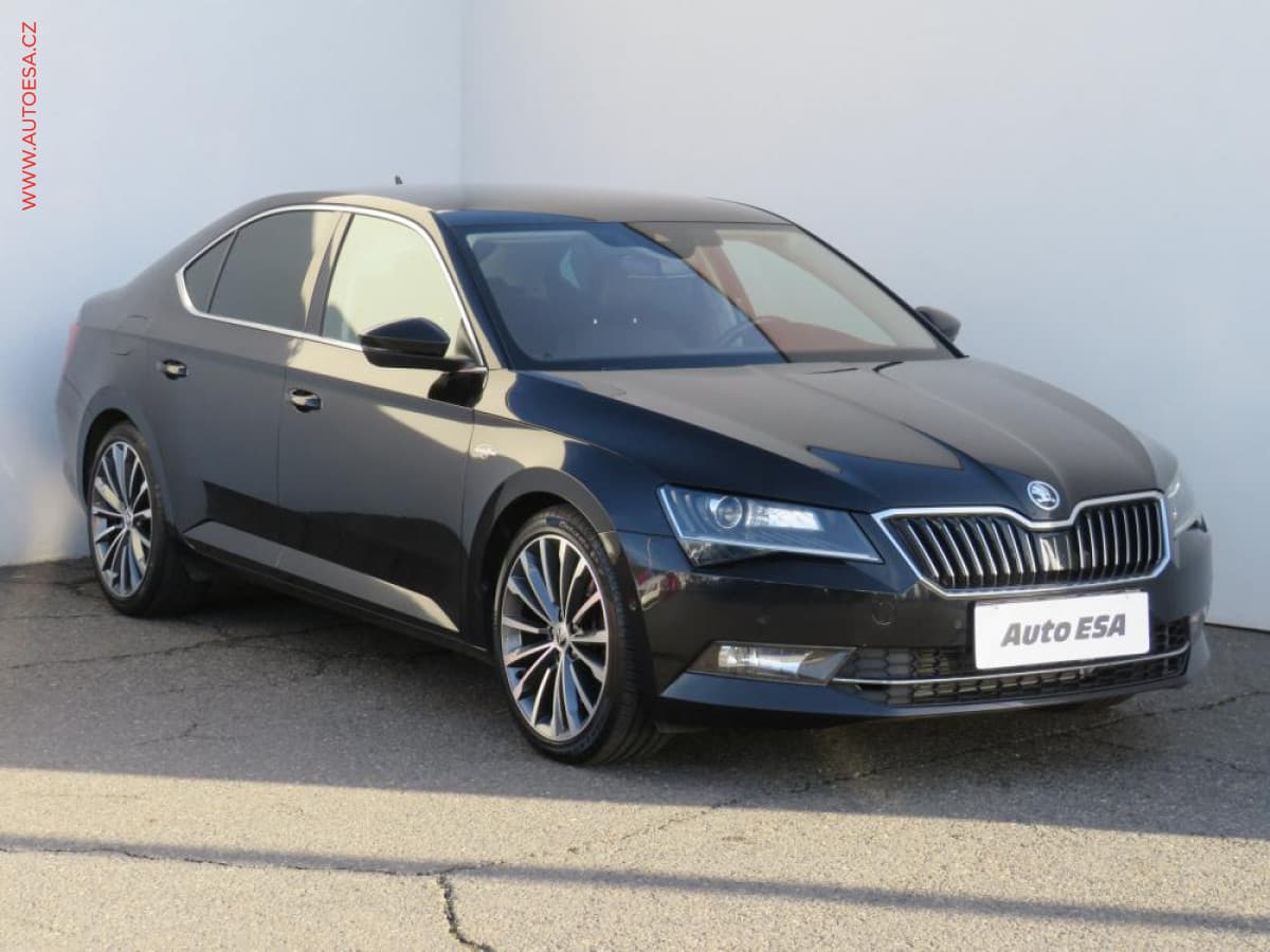 Škoda Superb 2.0 TSi 4x4, 4x4