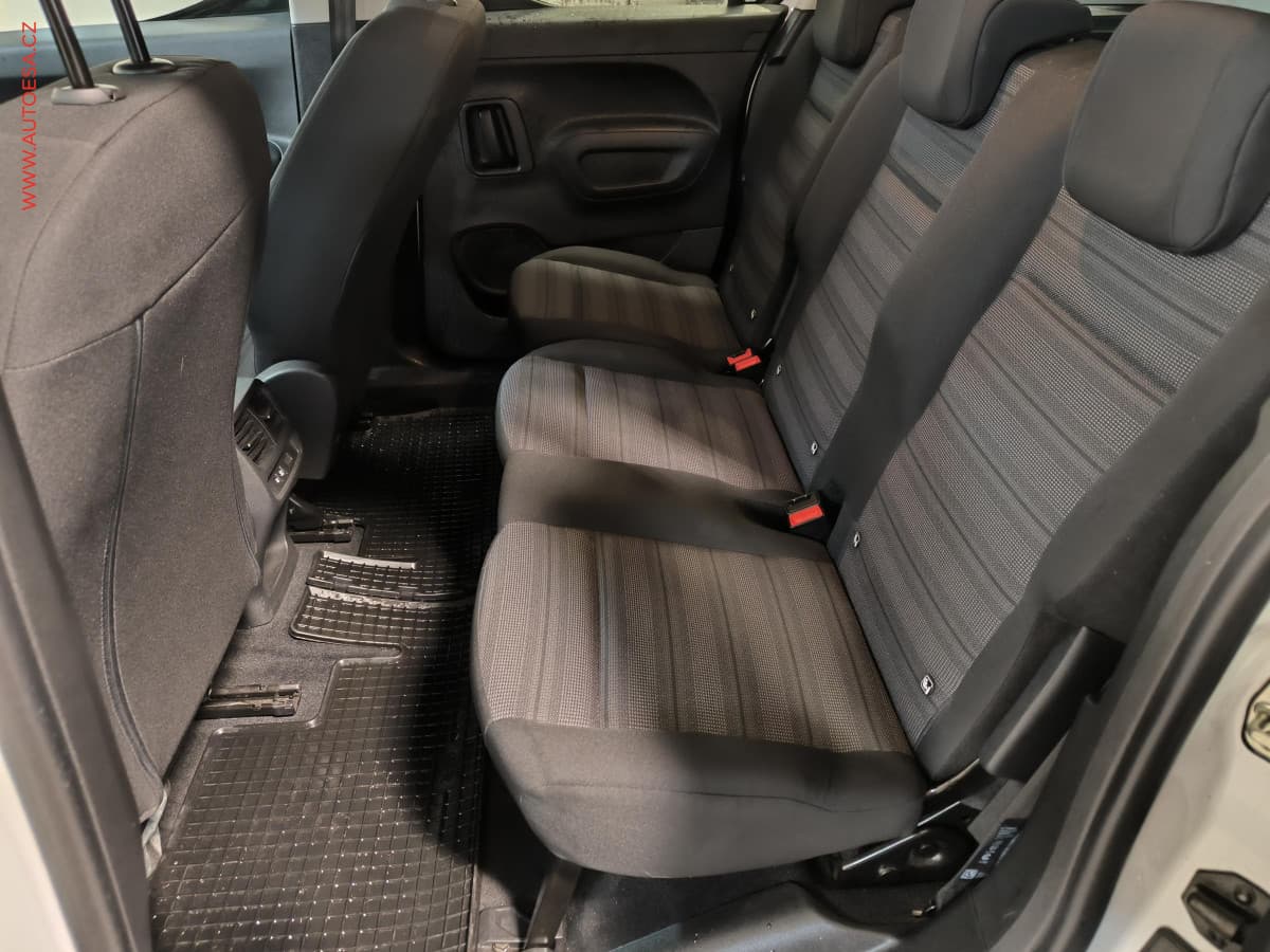Opel COMBO - 10